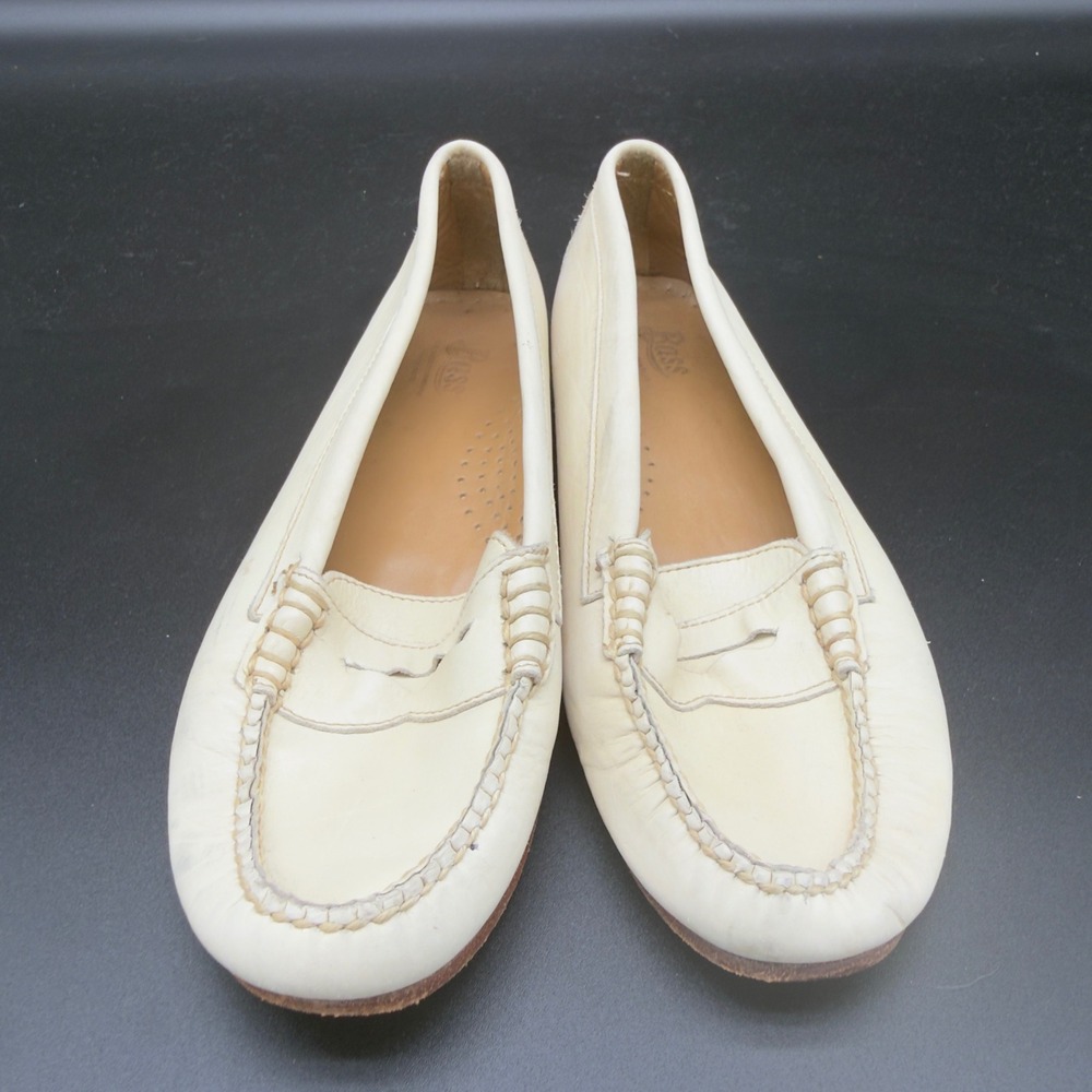 GH Bass Weejuns Womens Cream Leather Penny Loafers Off White Slip On Shoes